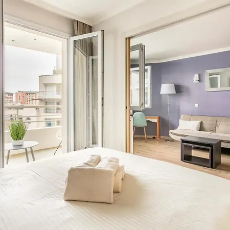 아파트 Mycityhaven Paris La Defense 쿠르브부아